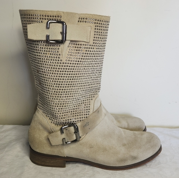 Cream suede stoned boots - Picture 2 of 10